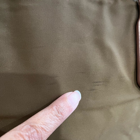 PRADA TOTE - Picture 6 of 16